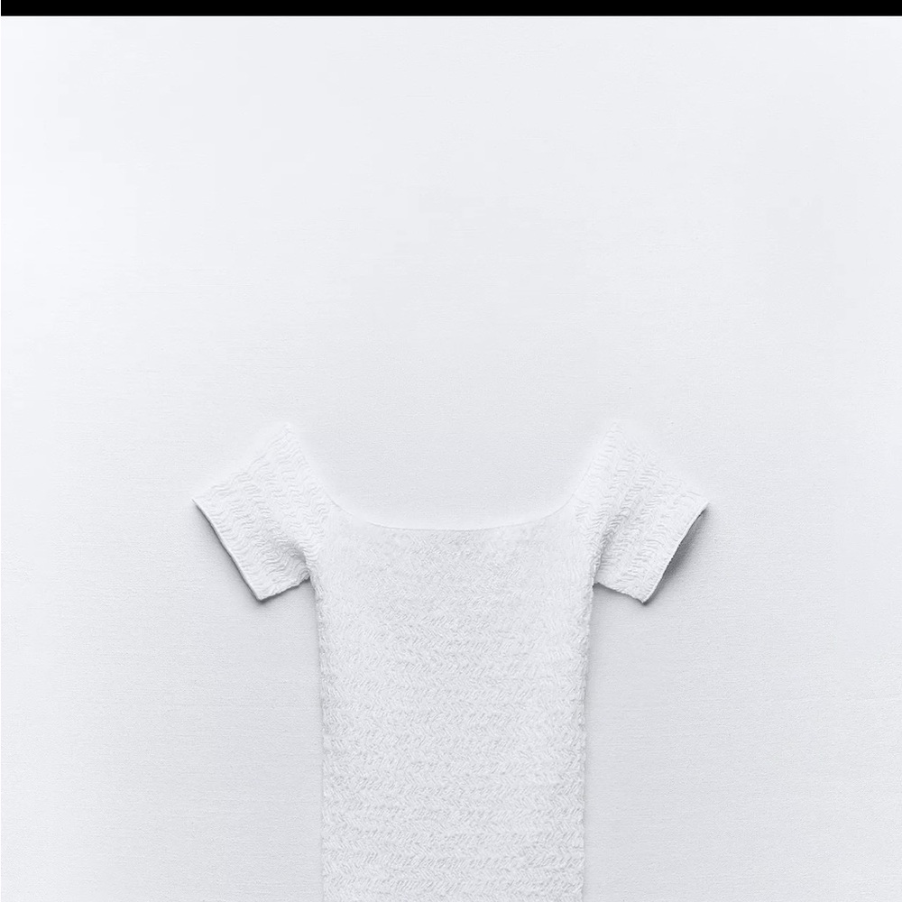 Zara White Voluminous Textured Top